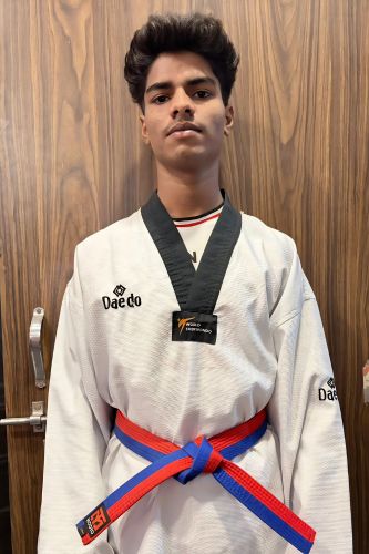 Lucky Yadav ( Blue 1 Belt )